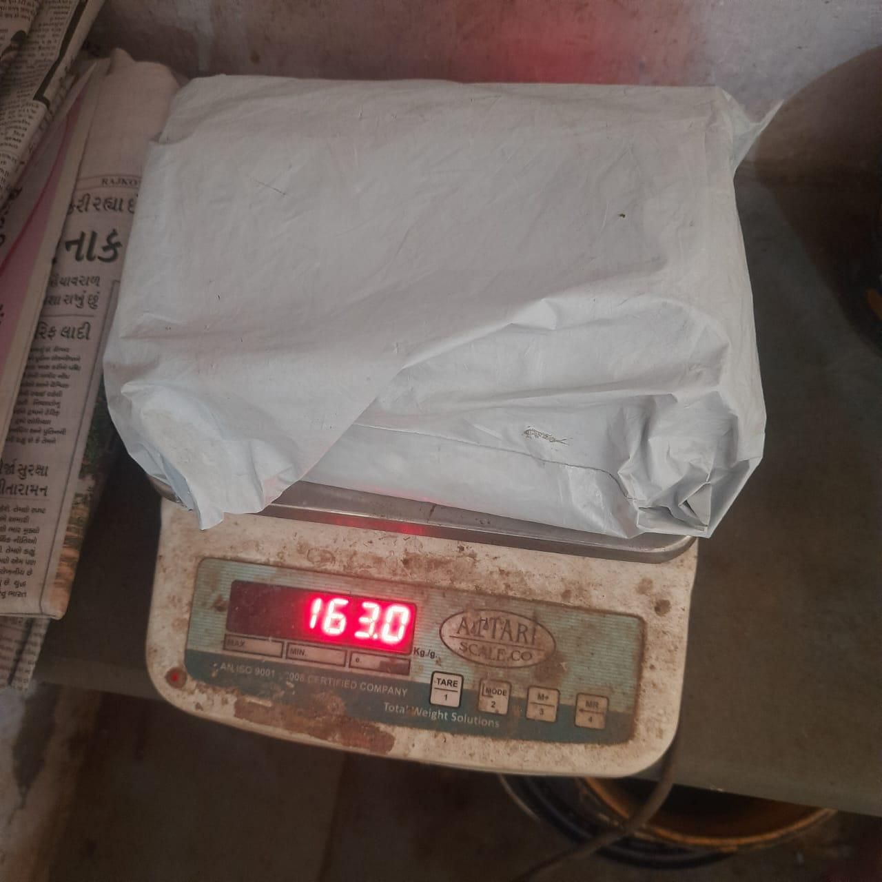 Best Teacher Logo Pen Stand with Pen